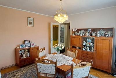 Apartament cu 3 camere decomandat în Ultracentral - 1