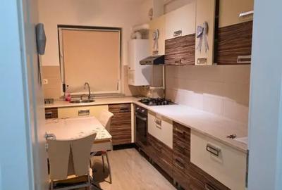 Apartament cu 2 camere decomandat în Central - 3
