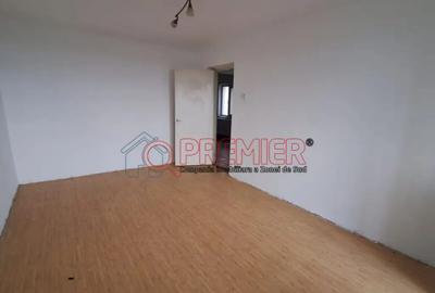 Apartament cu 3 camere decomandat în Giurgiului - 8
