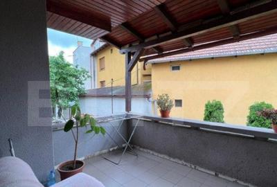 Casă cu 5 camere cu Teren 443 Mp în Central - 11