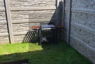 Casă cu 4 camere cu Canalizare în Central - 1