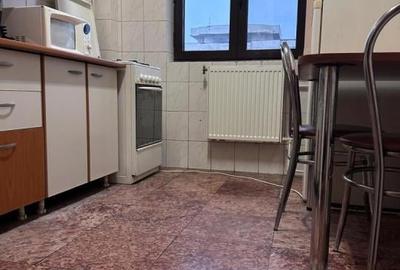 Apartament cu 3 camere în Tineretului - 5