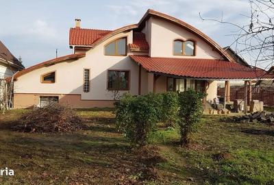 Casă cu 4 camere în Lăpuș - 2