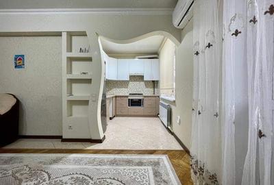 Apartament cu 3 camere în Apărătorii Patriei - 1