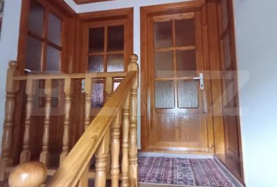 Casă cu 5 camere cu Teren 2800 Mp în Moldovenești - 15