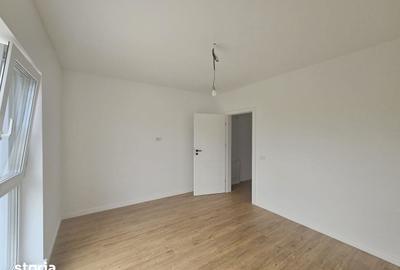Casă cu 3 camere cu Teren 130 Mp în Bârnova