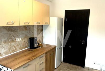 Apartament cu 2 camere decomandat în Central - 2