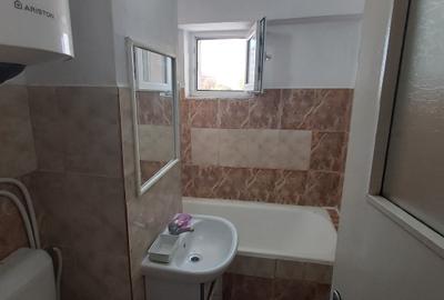 Apartament cu 2 camere decomandat în Ultracentral - 9