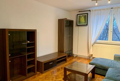 Apartament cu 3 camere circular, mobilat în Titan - 4