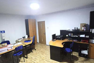 De vanzare - Apartament decomandat Metrou Eroii Revolutiei - 4