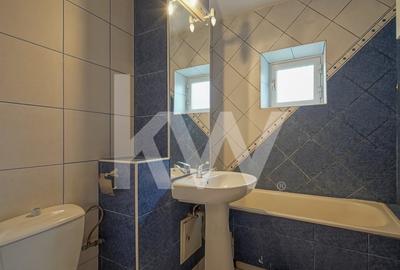 Vanzare apartament cu 3 camere, decomandat, 2 bai - Racadau - 13