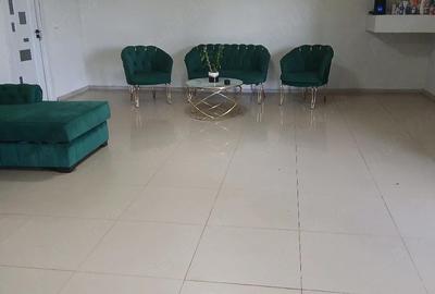 Casă cu 4 camere cu Teren 500 Mp în Glina - 4