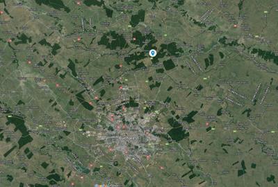 Teren intravilan(2200 mp/4500 mp) cu deschidere la autostrada A3! - 1