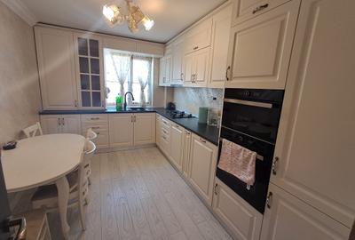 Apartament 4 camere Zona Primarie - Cinema Balada - etaj 3/3 - 100 mp - 24