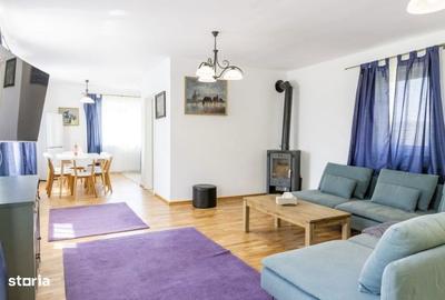 Casă cu 5 camere cu Teren 1300 Mp în Corunca