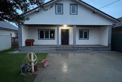 Casă cu 3 camere cu Teren 300 Mp în Lumina - 1