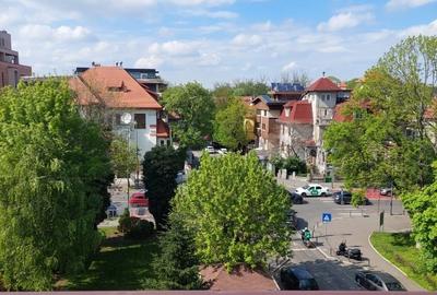 Apartament cu 5 camere decomandat în Kiseleff - 13