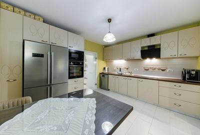 Casa mare 5 camere+casa mica, panouri, curte amenajata - Giroc. Comision 0 - 13