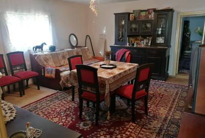 Casă cu 5 camere cu Teren 1321 Mp în Central