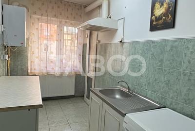 Apartament 2 camere 54mpu decomandat pivnita balcon Vasile Aaron Sibiu - 3