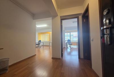 Birou pe Observatorului, Zorilor - 3