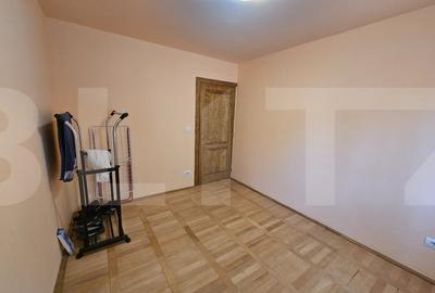 Apartament de vanzare, cu 4 camere, 77 mp, zona Soarelui - 6