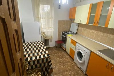 Garsonieră decomandată în 1 Mai - 4