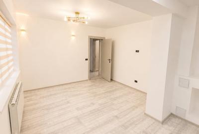 Apartament cu 3 camere decomandat în P-ța Muncii - 2