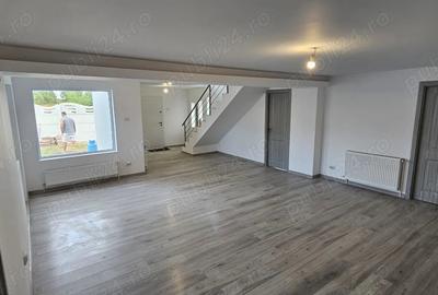 Casă cu 4 camere în Central - 3