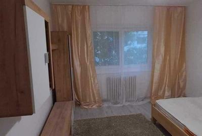 Apartament cu 3 camere decomandat în Valea Adâncă - 2