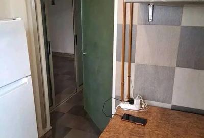 Vand garsoniera la 3 minute de Hotel Marriott 139.369 euro negociabil - 1