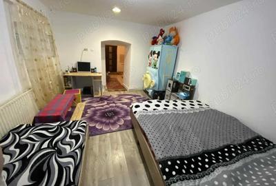 Casa De vanzare - 3
