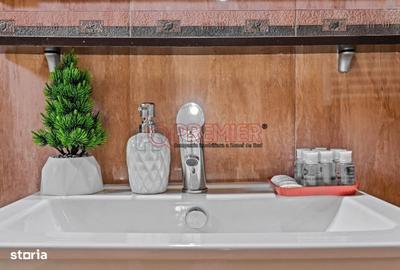 Apartament cu 4 camere în Unirii - 16
