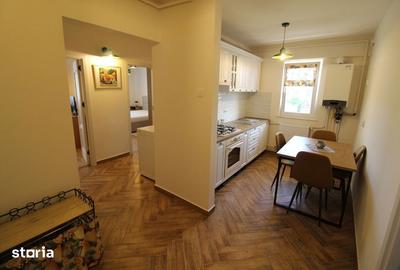 Apartament cu 3 camere decomandat în Central - 4