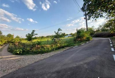 Teren de 509 mp, în Vernești - 2