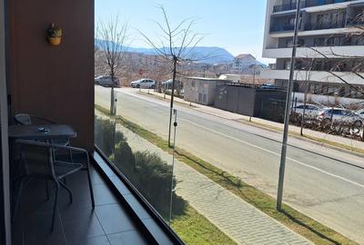 Apartament decomandat în Tractorul - 6