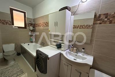 Apartament cu 2 camere decomandat, mobilat în Șelimbăr - 4