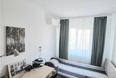 Apartament cu 3 camere semidecomandat, mobilat în Dacia - 9