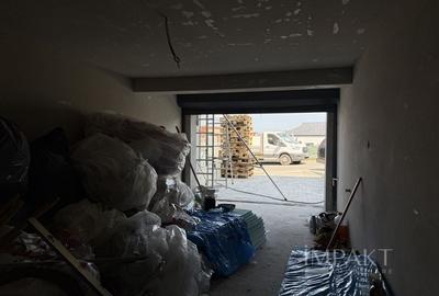 Case cuplate la liziera padurii , ideale pentru 2 familii ! - 34