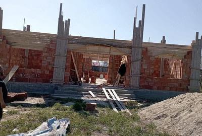 Teren de 1050 mp, în Ciorăști - 1