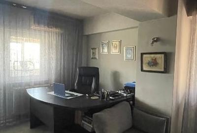 Apartament cu 4 camere decomandat, mobilat în Lăpuș - 13