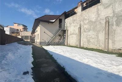 Casă cu 6 camere cu Teren 469 Mp în Coșbuc - 3