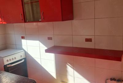Apartament cu 3 camere decomandat în Central - 4