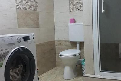Apartament cu 2 camere decomandat în Valu lui Traian