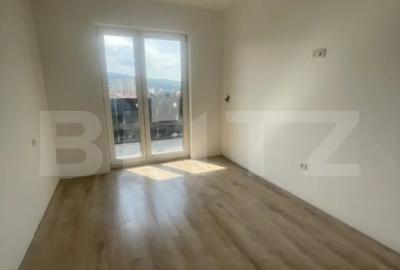 Apartament cu 3 camere decomandat în Independenței - 3