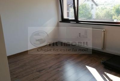 Casă individuală cu 4 camere cu Canalizare în Bucium - 3