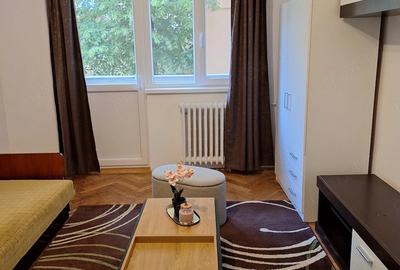 Garsonieră decomandată în Girocului - 7