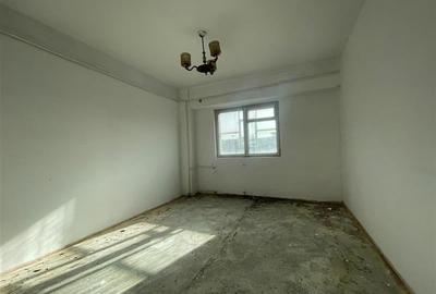 Apartament 3 camere de vanzare zona E3 -Tulcea - 2