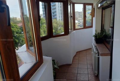 Garsoniera Panduri-inter. cu 13  Septembrie,5 min Marirott-Catedrala Neamului - 6