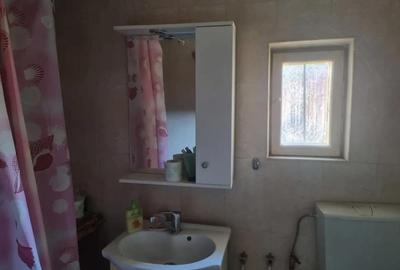 Casă în Ciuperceni - 2